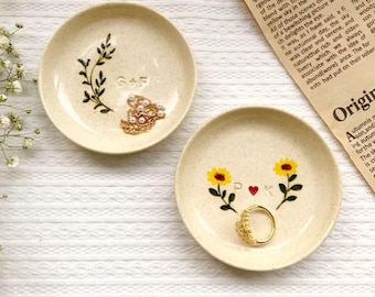 Custom wedding ring ceramic Tray Wedding Gifts for Couple Custom jewelry ceramic Dish Personalized Ring Dish Couples Gift Engagement Gift