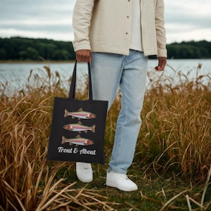 Benutzerdefinierte Forelle Fisch Tote, personalisierte Angeln Geschenk, Regenbogenforelle Canvas Tasche, Outdoorsy Papa Geschenk, Outdoor Abenteuer Tote, Naturliebhaber Geschenk