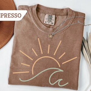 Comfort Colors® Sun T-Shirt, Summer Shirt, Beach Shirts, Sunhine T-Shirt, Gift For Woman, Boho Sun Shirt, Sun Shirt