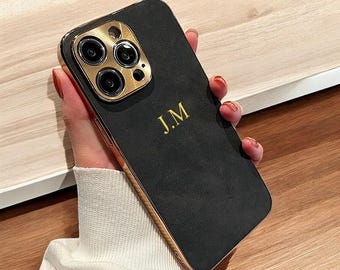 Etui na iPhone'a z personalizowanej skóry jagnięcej: spersonalizowane inicjały, luksusowy prezent