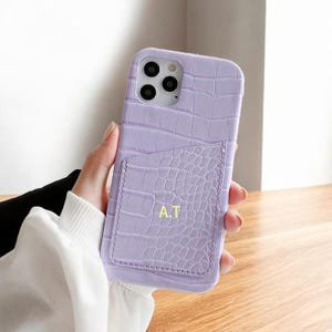 名入れクロコダイルレザーiPhoneケース（カードホルダー付き） - iPhone 11-16 Pro Max XR XS用パーソナライズカバー（彼/彼女へのギフト）