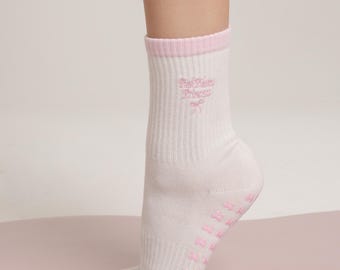 Pink Pilates Princess Grip Socks, Barre Yoga Non-Slip Socks
