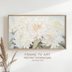 以下が含まれることがあります： テクスチャのある筆致で描かれた白い花のデジタルペイント。花は房状に配置され、柔らかく繊細な印象を与えています。背景は薄い青色です。