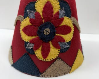 Vintage Folk Art Penny Rug Wool Felt Lampshade - Floral Appliqué - 6.75” Height