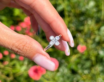 Sterling Silver Fairytale Lucky Charm Ring: Four Leaf Clover Jewelry Sizes 50, 52, 54, 56, 58