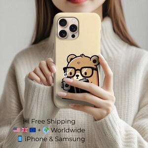 Funda para teléfono con diseño de oso adorable: carcasa rígida y acogedora con dibujos animados para iPhone y Samsung: un regalo kawaii de animales para ella.