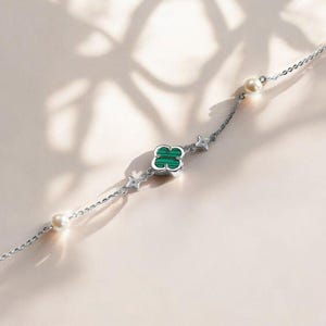 Clover Bracelet, 925 Sterling Silver, Four Leaf Clover Bracelet, Lucky Charm Bracelet,  Minimalist Bracelet, Gift for her