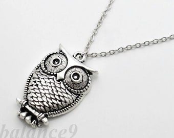 Owl Necklace, Silver owl bird pendant necklace, Jewelry gift for her