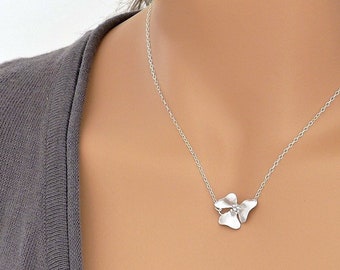 Iris Flower Necklace, Silver dainty flower necklace, Jewelry Gift, by balance9