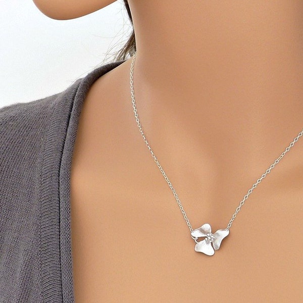 Iris Flower Necklace, Silver dainty flower necklace, Jewelry Gift, by balance9