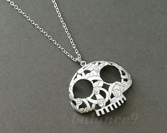 Sugar Skull Necklace, Gold / Silver flower skull pendant necklace, Halloween jewelry gift, day of the dead