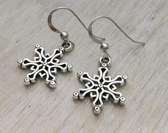 Snowflake Earrings, Sterling Silver Earwire, Elegant everyday jewelry, Gift for her