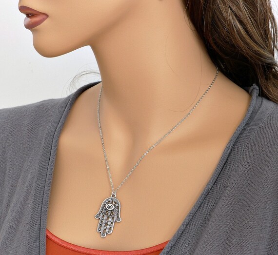 Hamsa Necklace, Silver Hand of Fatima Pendant Necklace, Protect