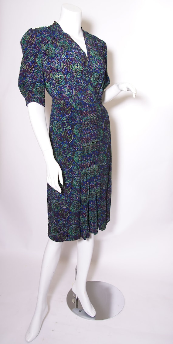 1940s Silk Paisley Dress - image 2