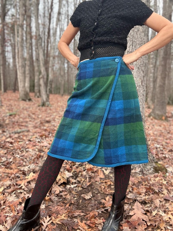 1960s Pendleton Wool Plaid Wrap Skirt - image 1