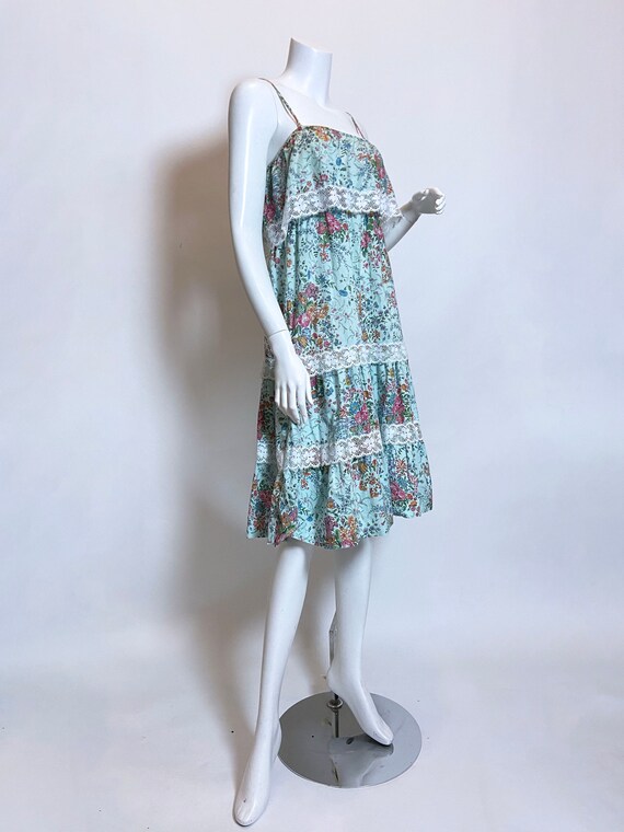 1980s Cotton Floral Print Dress - image 2