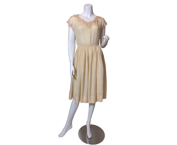 1940s Ivory Silk Dress - image 1