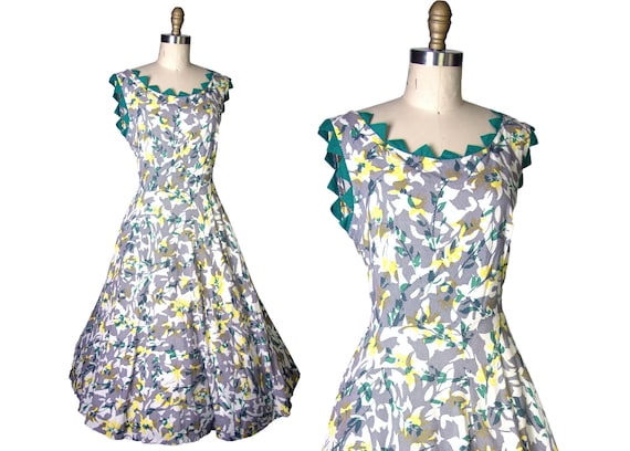 1950s Abstract Floral Print Cotton Day Dress