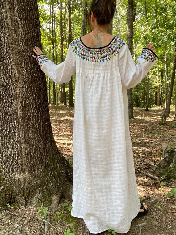 1970s Hand Embroidered Cheesecloth Maxi, Large - image 4