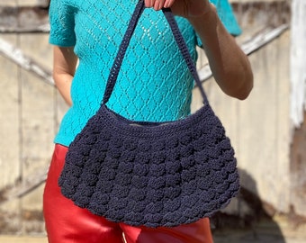 pleated crochet bolsa