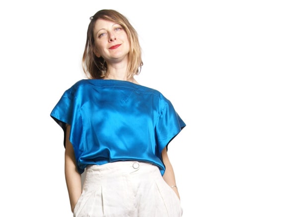 1980s Neiman Marcus Cyan Blue Silk Boatneck Blouse