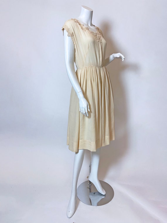 1940s Ivory Silk Dress - image 4