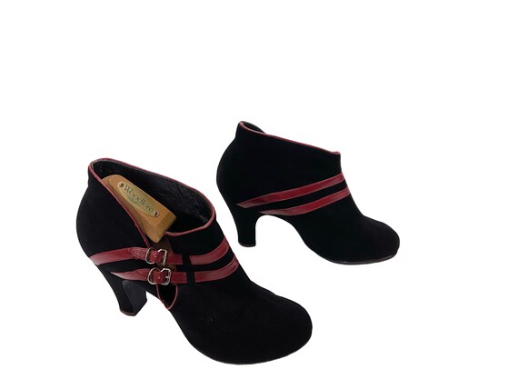 1940s Black Suede Shoes with Red Leather Straps