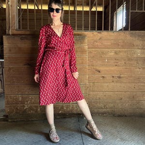 1990s Diane Von Furstenburg Silk Jersey Wrap Dress