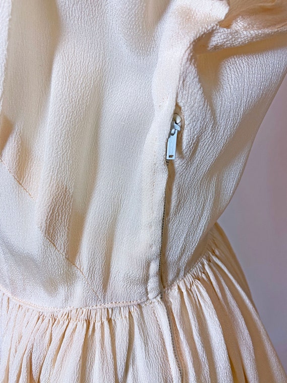 1940s Ivory Silk Dress - image 10
