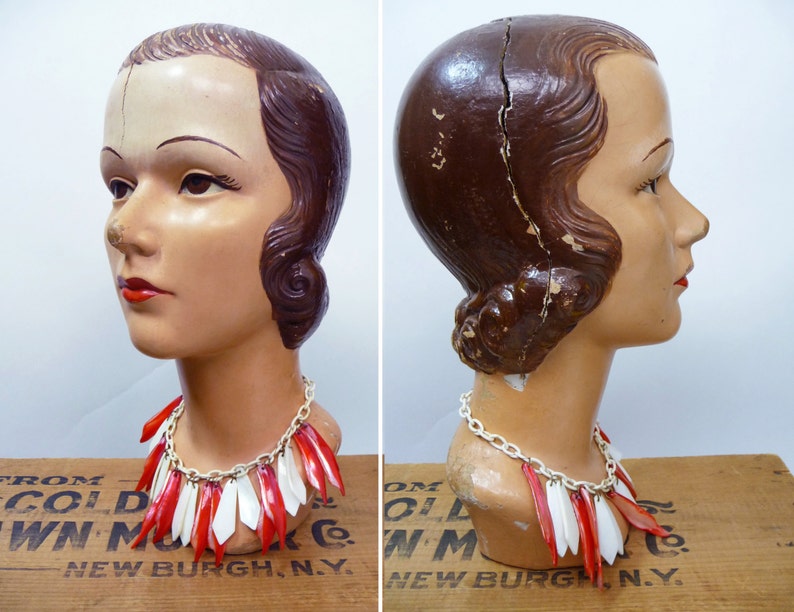 1930s Red and White Mother of Pearl Necklace on Celluloid Chain