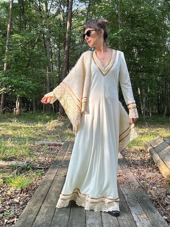 1970s Giorgio Di Sant Angelo Maxi Dress with Shawl - image 1
