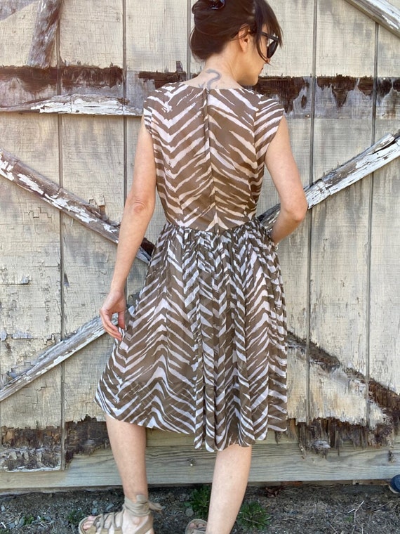 1960s Leslie Faye Zebra Print Chiffon Dress - image 3