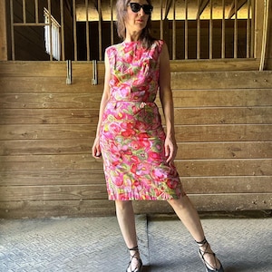 1960s Malia Hawaii Cotton Floral Sheath Dress