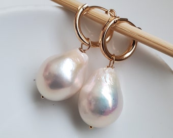 Baroque Pearl Earrings Cultured Freshwater Pearls Medium Size Natural White Color Pearl Non-dyed Untreated 14K Gold filled