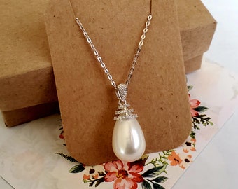 Freshwater pearl necklace in sterling silver metal w/cubic zurconia, 11×15mm genuine grade AA best lustrous freshwater pearl teardrop, white
