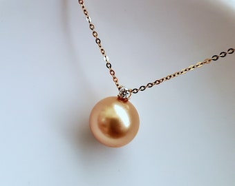 Deep Gold Southsea Golden Pearl Pendant with Diamond 9-10mm Perfect Round High Luster 18kt Solid Gold Saltwater Pearl Untreated Non-Dyed