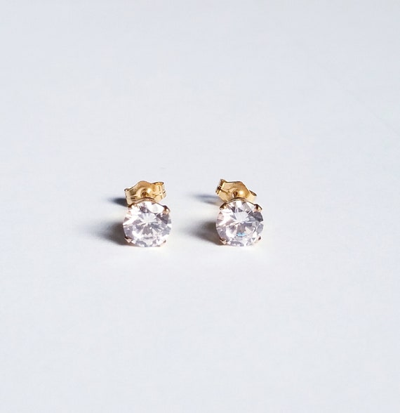 14k Gold-filled Clear Cubic Zirconia Post Stud Earrings 6mm 14k Gold-filled Clear Cubic Zirconia Post Stud Earrings 6mm
