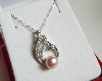 Freshwater Pearl Sterling Silver Necklace with Cubic Zirconia Peacock Figure Necklace 7.5-8mm Button Shape Natural Pink Color Pearl