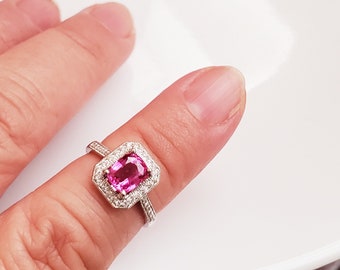 Pink Sapphire Finger Ring Halo Ring 18kt Solid White Gold Natural Diamond US Size 6