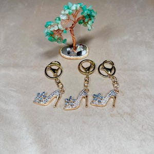 High Heel Shoe Keychain – Rhinestone Crystal Sparkly Charm, Gift for Her, Luxury Purse Accessory, Fashion Bag Charm, Stylish Women’s Keyring