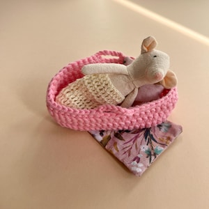 Little mouse, baby mouse, mouse doll, fabric doll, mouse for doll house, mouse in a basket, miniature mouse, collector&#39;s doll, 8 cm