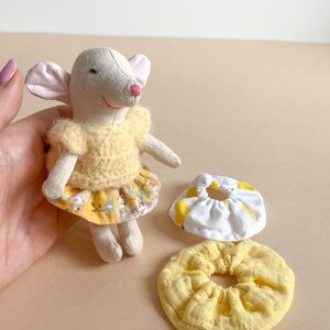 A set of clothes for a mouse, clothes fit Maileg older sister, 3 skirts and a bolero. Mouse 13 cm and a set of clothes. Miniature clothes.