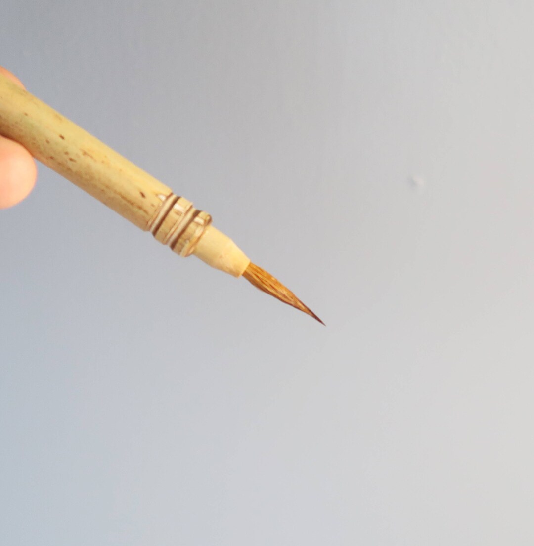 The Best Fine Line Brush, the Signature Brush, Smoking Goat Hair for