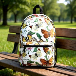 Vintage Butterflies Backpack Nature Lover&#39;s Gift Cottagecore Goblincore Bag Back to School Boho Travel Accessory Retro Sack Summer Rucksack
