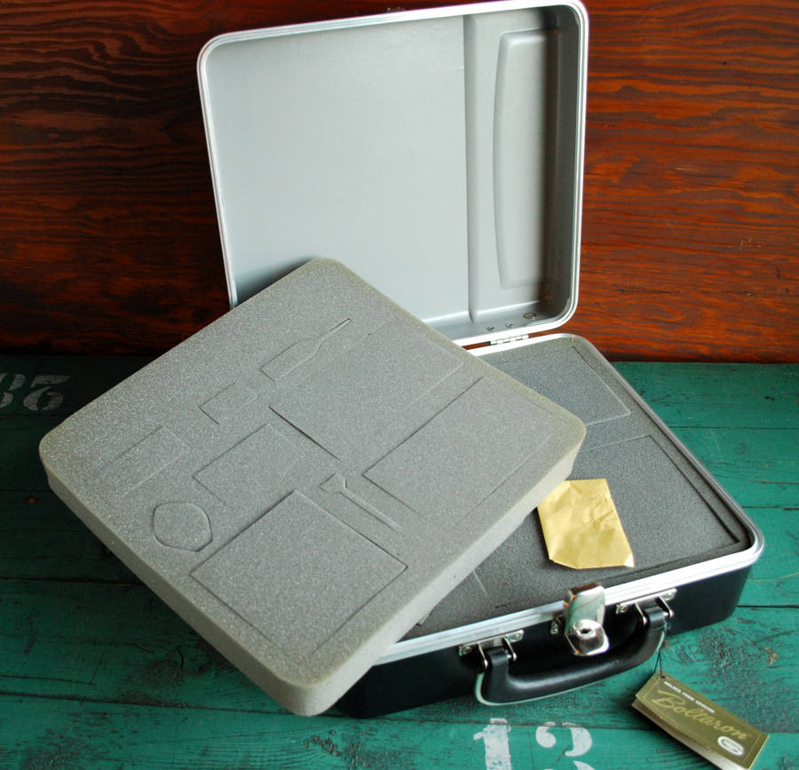Black Clamshell Checkmate Boltaron Locking Camera Case, Unused Vintage ...