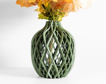 Curved Vase, Modern Form, Bold Tabletop Flower Holder, Dried Floral Accent, Elegant Small Decor