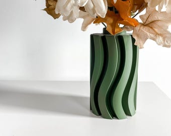 Strict Architectural Artistic Vase, Minimalist Sculptural Tabletop Flower Holder, Elegant Modern Geometric Mantel Accent