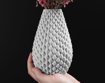 Contemporary Vase, Minimalist Table Centerpiece, Sculptural Home Accent, Flower Holder, Room Ornament