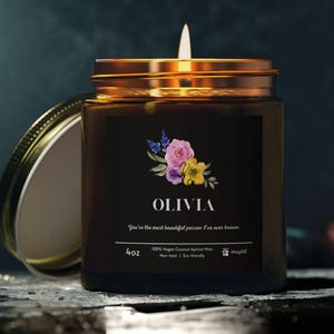 Personalized Scented Candle: Custom Name w. Flower Bouquet, Birthday, Anniversary Gift, Eco-friendly, Romantic Home Decor, Self-Care Gift