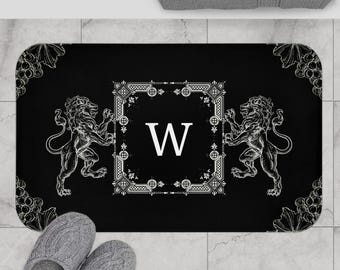 Tapis de bain élégant à monogramme w. Motif lion royal, cadeau personnalisé pour décoration d'intérieur, tapis de salle de bain classique, pendaison de crémaillère, Noël, mariage